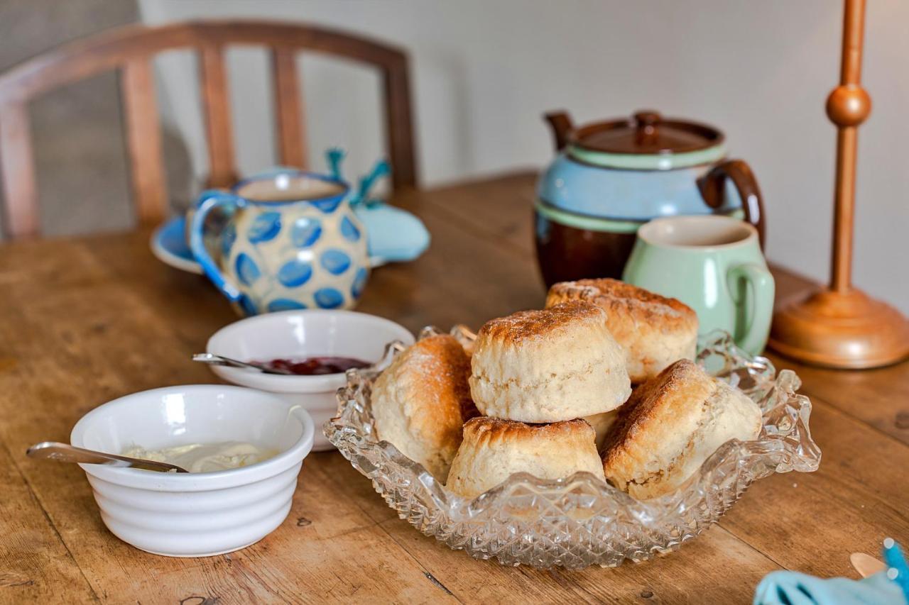 Finest Retreats - Cosy Mousehole Cottage With Sea Views Bagian luar foto