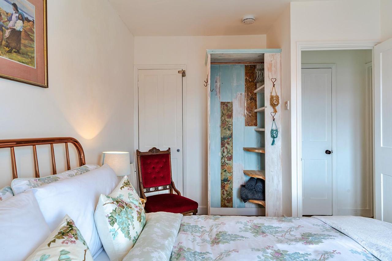 Finest Retreats - Cosy Mousehole Cottage With Sea Views Bagian luar foto