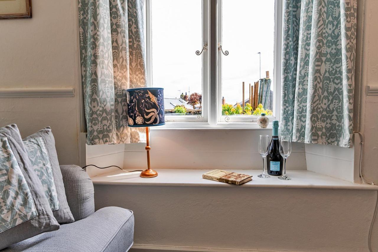 Finest Retreats - Cosy Mousehole Cottage With Sea Views Bagian luar foto