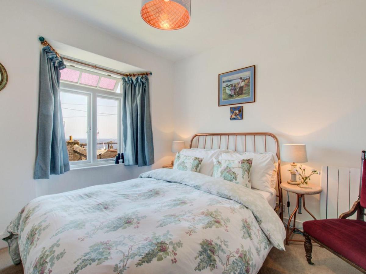 Finest Retreats - Cosy Mousehole Cottage With Sea Views Ruang foto